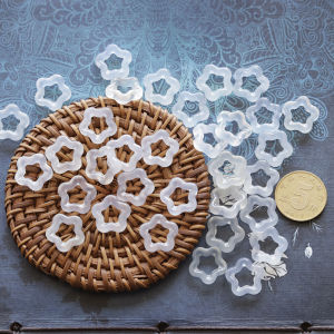 จี้หินอ่อนสีขาวธรรมชาติ ดอกกุหลาบ จี้หินอ่อน ดาว หินอ่อน หินอ่อนธรรมชาติ อุปกรณ์ทำเครื่องประดับ DIY สร้อยคอ สร้อยข้อมือ โซ่กระดูกไหปลาร้า