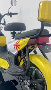 จักรยานไฟฟ้า A5 สกุ๊ดเตอร์ ส่งจากไทย พร้อมแบต จักรยาน ไฟฟ้าไฟเลี้ยว-กระจก ประกันรถทั้งคัน รถใหม่ทั้งคัน ประกอบให้พร้อมขี่ electric bike