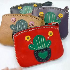 กระบองเพชร2 ตาหวาน กระเป๋าหนังแท้ ใส่เหรียญ ขนาด 3.5 x 4.5 นิ้ว