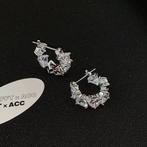 CAFFTI | Gorgeous Sparkling Zircon Heart Shaped Earrings