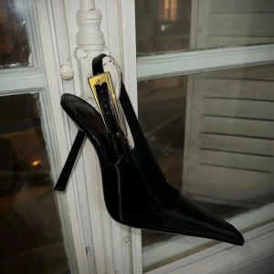 รองเท้าส้นสูงสีดำ หัวเหลี่ยม สายรัด หนังกลับ สำหรับผู้หญิง รองเท้าส้นเดี่ยว ทรงหัวเหลี่ยม รองเท้าแฟชั่น รองเท้าส้นเดี่ยว