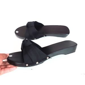 sandal teplek wanita 3 cm sanggul / sandal kelom geulis teplek / sandal kayu / teplek sandal