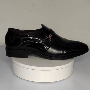 Sepatu Kulit Bisnis Pria Ukuran Plus & Slip On dengan Kotak Sepatu 8807