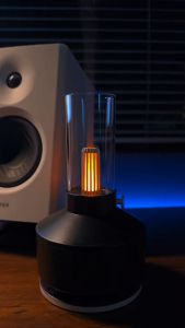 Máy Xông Tinh Dầu Phòng Ngủ Phun Sương Tạo Độ Ẩm Kết Hợp Đèn Nến Phong Cách Cổ Điển Retro Dung Tích 150ml