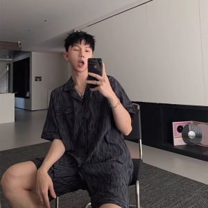 ชุดนอนผ้าไหมน้ำแข็งแขนสั้นสำหรับผู้ชาย ชุดนอนฤดูร้อนบางๆ ลำลอง แขนสั้น กางเกงขาสั้น สีดำ ไซส์ใหญ่ เสื้อผ้าใส่อยู่บ้าน