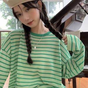 Lazy ลายทาง Ice ผ้าไหม แขนยาว ฤดูร้อน Sun Protection คาร์ดิเกน เสื้อยืดคอกลมบาง หลวม ถัก เสื้อท่อนบน สําหรับผู้หญิง