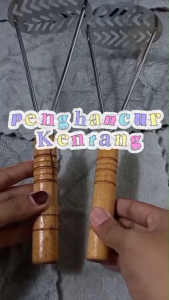 Presser Ubi Stainless Eco-Friendly Warna Silver dengan Gagang Kayu