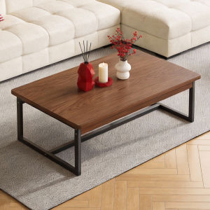 OYIla | Minimalist Vintage Style Coffee Table