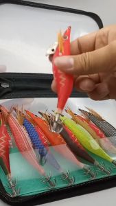 Mồi câu tôm giả có dạ quang có bi bên trong nguyên bộ 10 con 10 màu câu mực biển hiệu quả