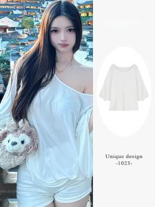 เสื้อยืดแขนยาวเปิดไหล่สไตล์สาวสุดเท่สำหรับฤดูร้อน เสื้อคลุมกันแดดแบบหลวมๆ แขนพอง ทรงหลวมๆ สำหรับผู้หญิง