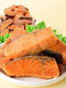 ZHUCHONG | Salmon Freeze-Dried Cat Treats