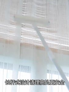 ลูกกลิ้งเก็บฝุ่น ลูกกลิ้งเก็บขน ลูกกลิ้งฝุ่น กระดาษกาวเป็นแผ่นฟิล์มเคลือบกาว ความกว้าง 24ซม/19ซม ด้ามจับปรับความยาวได้