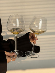 European Style Large Belly Red Wine Glass Crystal High Foot Wine Cup Big Size Burgundy Red Wine Glass Elegant Luxury Design