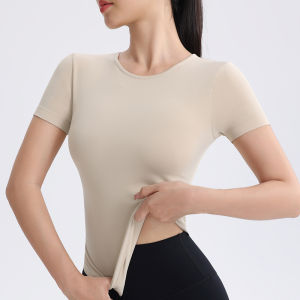 Yoga fitness clothing Solid Color Sports Short Sleeved Womens Fashion Slim fit Elastic yoga clothing Tight fitting T-shirt