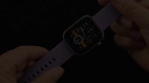 COLMI P71 Voice Calling Smartwatch Men Health Monitoring IP68 Waterproof Smart Notifications Voice Assistant Smart Watch Women