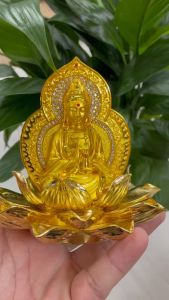 Tượng Phật bà Quan Thế Âm đính đá đế hoa sen đặt taplo ô tô xe hơi PKN-160