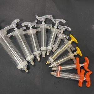 ที่ป้อนอาหารนก ไซริงค์ 10/20ml ไซริงค์ป้อนอาหาร ทนความร้อน ใช้ป้อนสัตว์เลี้ยงได้ ป้อนลูกนก อุปกรณ์นกแก้ว