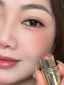 Samsea Double-Ended Blush Stick Natural Matte Single-Color Womens Blush Cream Lazy Eyeshadow Lipstick Cheek Color Clay