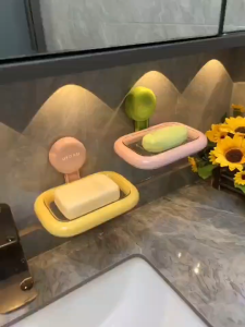 กล่องสบู่แบบดูดระบายน้ำ ถาดรองสบู่กันลื่นแบบติดผนัง ถาดรองสบู่แบบใช้ซ้ำได้ ที่วางบนเคาน์เตอร์