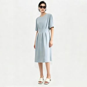 AMII | Elegant Commuter Style Waist Shaping Short Sleeve Dress