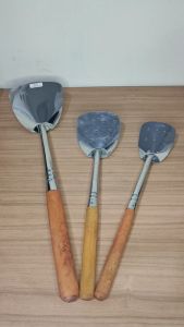 Sodet Stainless Jumbo / Spatula gagang Kayu / Sutil stainless gagang kayu