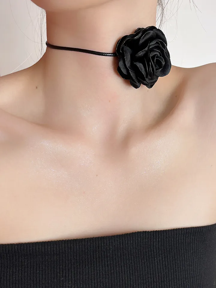 Black rose deals choker