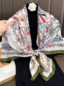 ผ้าพันคอไหมลายดอกไม้ปลอมสำหรับผู้หญิง ผ้าพันคอสี่เหลี่ยมเล็กสำหรับเดินทาง ฤดูร้อน 2024 ผ้าคลุมไหล่ ผ้าไหม ลายดอกไม้ แฟชั่น