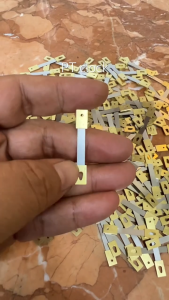 Lá mía cho đồng hồ Tạ lê đầu lắc móc xỏ loại cao cấp