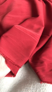 Vải Lụa Dày Màu Đỏ Trơn Khổ 1m5 - Chất Mềm Mại Rũ Đàn Hồi 2 Chiều - May Váy Đầm Áo Dài Đồ Công Sở