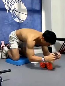 ลูกกลิ้งบริหารหน้าท้อง abs roller พร้อมแผ่นรองข้อศอก ล้อหน้าท้อง ลูกกลิ้งออกกําลังกาย และด้ามจับกันลื่น พร้อมที่วางแขน