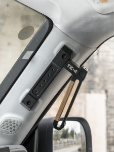 FIT CLUB | Custom A-Pillar Handle Aluminum Alloy Wood Grain Interior Modification for Off-road Vehicles