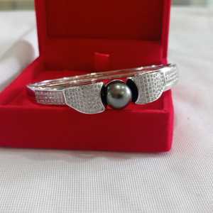 Gelang mewah mutiara lombok | gelang mutiara laut cantik elegan | gelang rhodium mutiara air laut asli lombok grade B