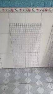 ( 50 x 100cm x ô rộng 3 phân 5phân - sợi sắt 2.5ly ) Tấm lưới sắt đan treo phụ kiện màu trắng sữa cao cấp