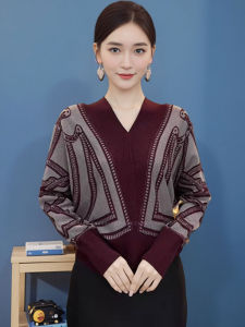 Elegant Ageless Splice V-neck Knitted Sweater Womens Loose Long Sleeve Fashionable Versatile Autumn Winter New Style