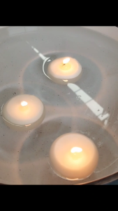 เทียนลอยน้ำ เทียนหอม  เทียนธรรมชาติ100%  เทียนของขวัญ เทียนหอมข้าวหอม กลิ่นหอมอ่อนๆ เหมาะสำหรับเป็นของขวัญจุดนาน 3 ชั่วโมง