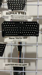 LAMPU REM BELAKANG RUNNING VARIO 160 8 MODE KEDIP LAMPU STOPLAMP VARIASI HONDA VARIO 160 LAMPU  VARIASI REM BELAKANG MOTOR