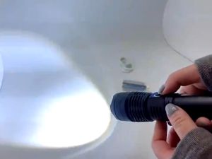 Senter Super Terang LED Tactical 100000 Lumens Xhp 50 - Kualitas Cahaya Super Terang Zoom Super Terang Swat Police Light Rechargeable / Lampu Pencahayaan Mini Untuk Camping Piknik Hiking