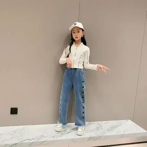 สปอตผลิตภัณฑ์ กางเกงเด็กผู้หญิง กางเกงนักเรียน กางเกงยีนส์หลวมๆของเด็กผู้หญิงกลางและใหญ่เด็กสบายๆฤดูร้อนกางเกงขากว้างบาง