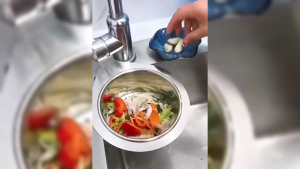 Stainless Steel Swan Sink Strainer Kitchen Swan Water Filter Basket Dry Wet Separation Drain Rack Sponge Rack Storage