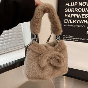 กระเป๋าสะพายไหล่ผ้าขนสัตว์หรูหรา กระเป๋าสะพายข้างแบบสะพายข้างสำหรับผู้หญิง กระเป๋าใต้วงแขน กระเป๋าสะพายข้างแบบมีสายสะพายข้าง กระเป๋าถือแบบมีสายสะพายข้าง