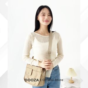 DOOZA Tas Selempang Casual Wanita DS15 Minimalist Stylish Simple Ringan Modis Fungsional Praktis