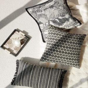 Goodly Home 30x50cm/45x45cm Black White Geometric Cushion Covers with Tassel Trim Modern Pillow Cases for Sofa Stylish Home Decor Throw Pillow Covers