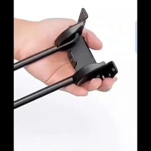 Bộ chân bàn gấp gọn dễ dàng lắp đặt và tháo rời