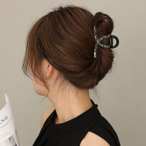 Elegant Rhinestone Hair Claws Small Size Less Hair Size Suitable for Half-Tie Shark Clip Fancy Barrettes Female Back Head Hair Claw