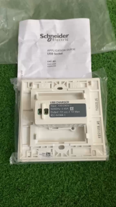 Bộ ổ cắm sạc KB31USB Schneider USB đơn 2.1A Vivace màu trắng