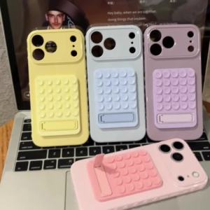 Fashion 3D Love Heart Suction Cup Invisible Bracket Case For iPhone 17 16 15 Plus 14 13 12 11 Pro Max Shockproof PC Phone Cover