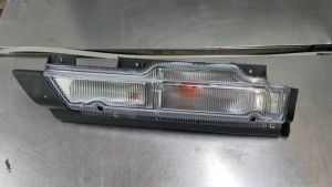 J107S06 DOOR SIGNLAL LAMP (WHITE) MITSUBISHI CANTER FUSO FB511 FE639 FE647 LORRY TRUCK AKSESORI