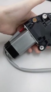 PROTON WIRA OLD POWER WINDOW MOTOR WINDOW MOTO CERMIN TINGKAP FRONT REAR DEPAN BELAKANG KIRI KANAN GEAR MOTOR CERMIN