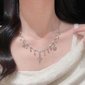 Y2K Star Pendant Necklace Charm Clavicle Chain Korean Neck Chain Jewelry for Women Elegant Silver Chain Necklace