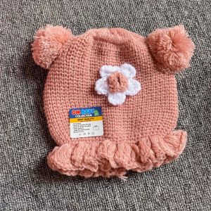 Topi Kupluk Rajut Bayi Polos Model Pompom BUNGA Perempuan keren Usia 0-12 Bulan Trendy DM Baby